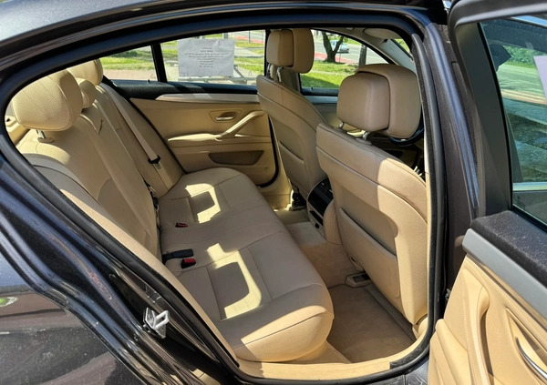 BMW Seria 5 cena 62500 przebieg: 211000, rok produkcji 2013 z Zbąszynek małe 191